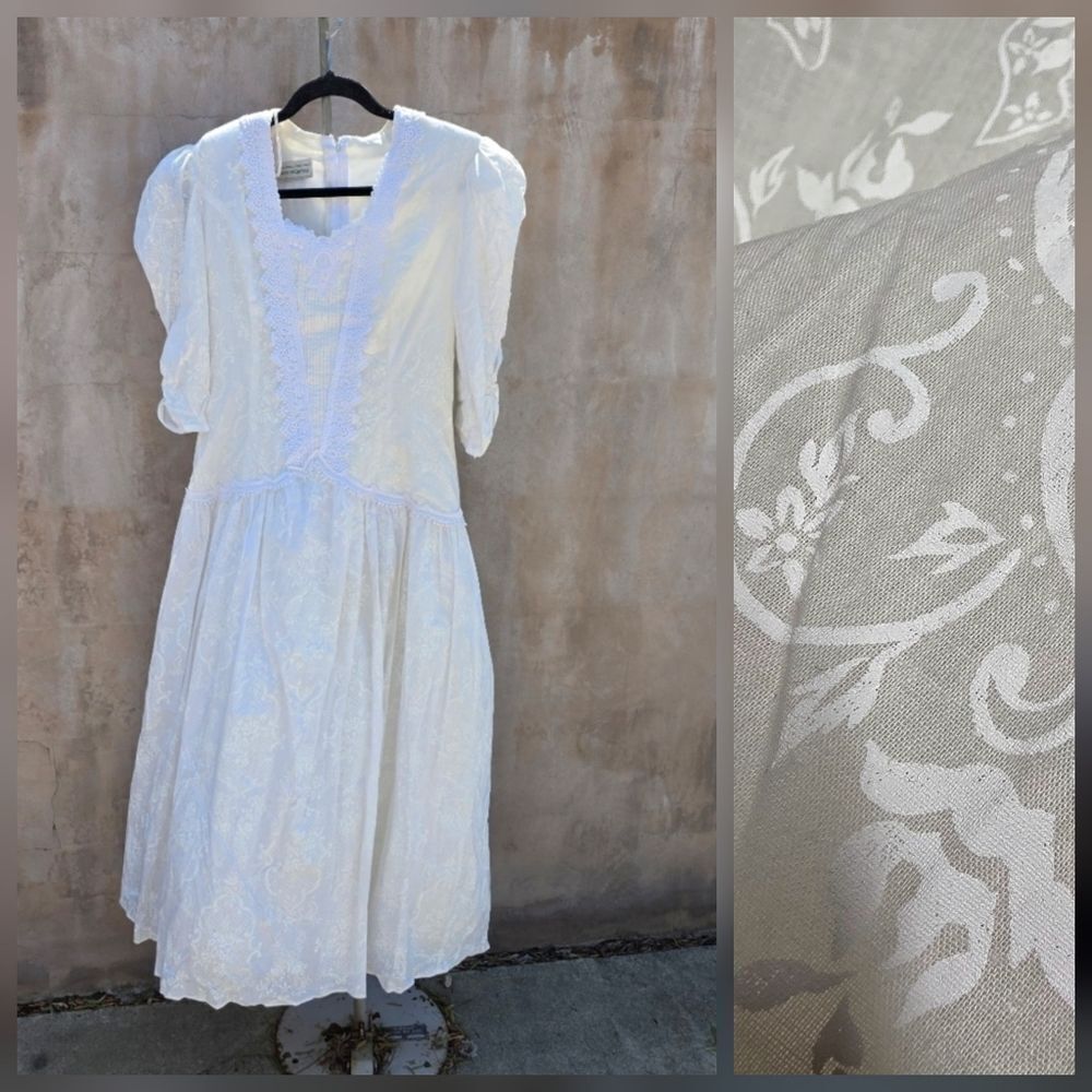 Scott Mcclintock White On Cream Patterned Vintage Dress